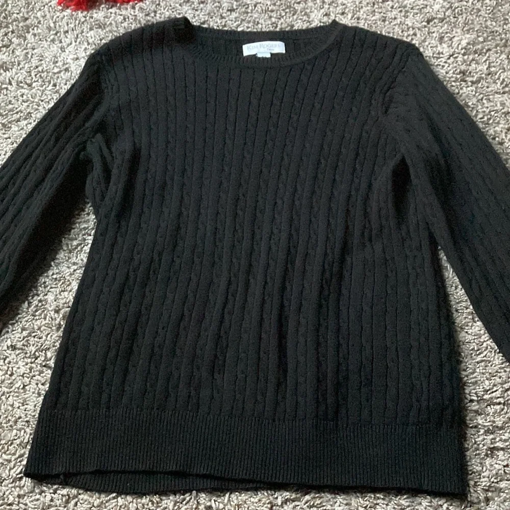 Women Sweater - Picture 2 of 5